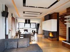 <strong>充实的表现中国保</strong>